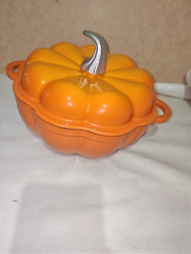 Staub style pumpkin cocotte - style,