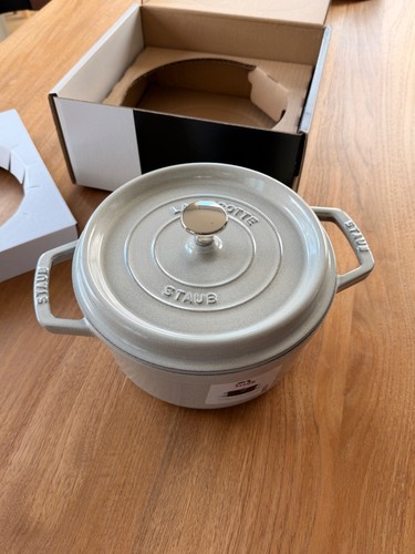 Staub cast iron - staub, 22cm