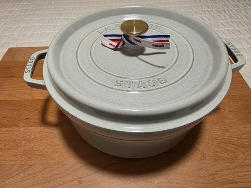 Staub cast iron - staub, round