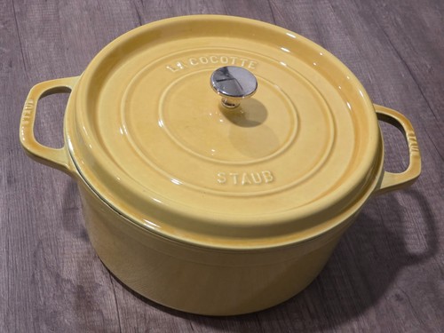 Staub cocotte 26cm 5 qt - la, 5.5