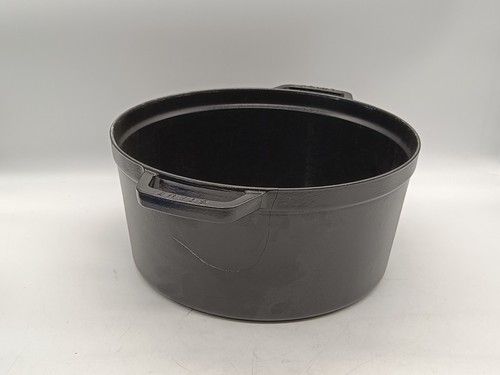 Broken staub cast - broken,