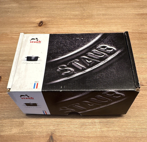 Staub enamel cast - staub, iron